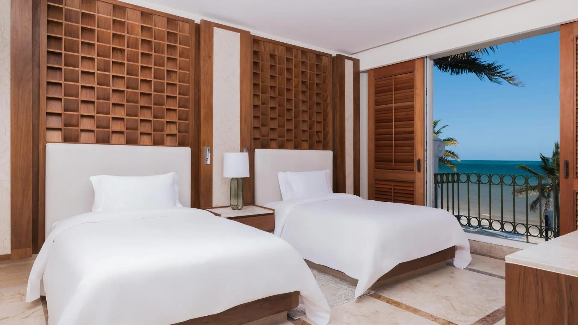 Paraiso De La Bonita Adult All-Inclusive, A Luxury Collection Resort Puerto Morelos 5*,  México